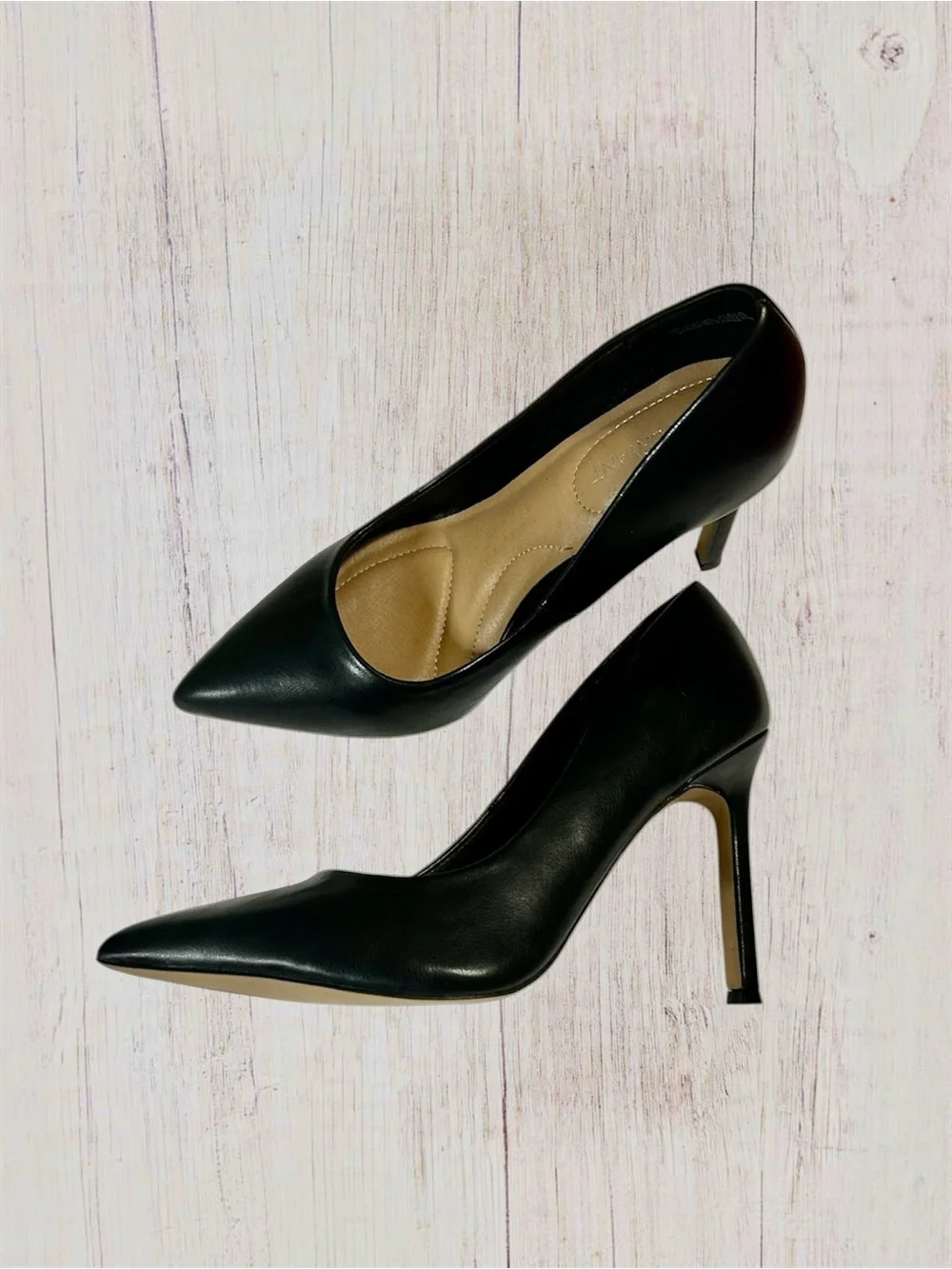 Lane Bryant Classic Black Pointed Toe Pumps. Size 8 W